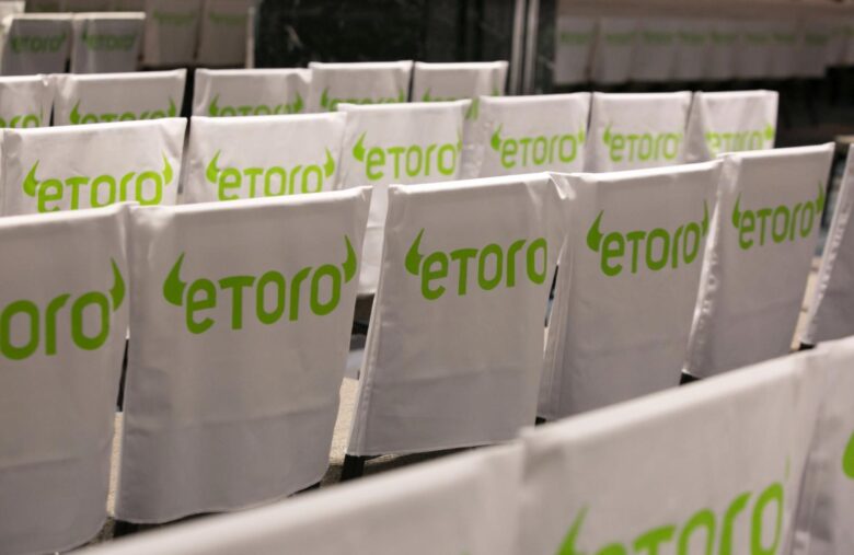 EToro Adds DOGE, XRP, SHIB and 9 Others in U.S. Crypto Push After Nasdaq Debut