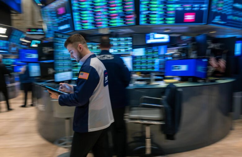 SOL, XRP and DOGE Spot ETFs Likely to Be Approved by SEC in Coming Months, Analysts Say