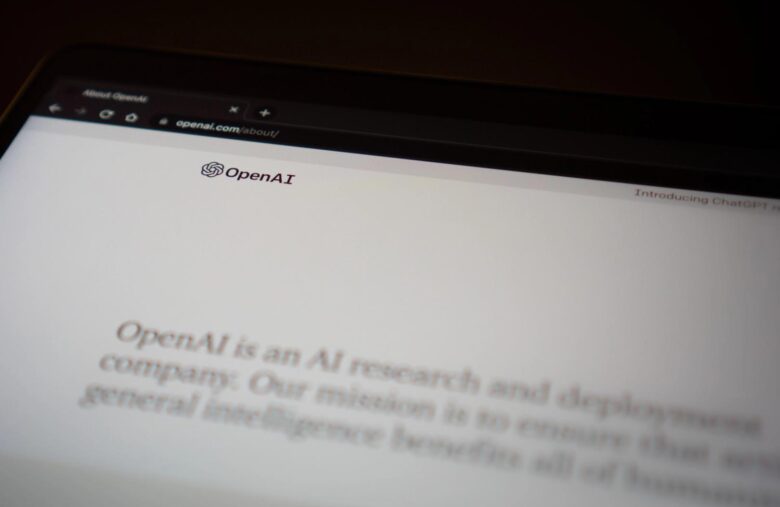 Cynthia Lummis Proposes Artificial Intelligence Bill, Requiring AI Firms to Disclose Technicals
